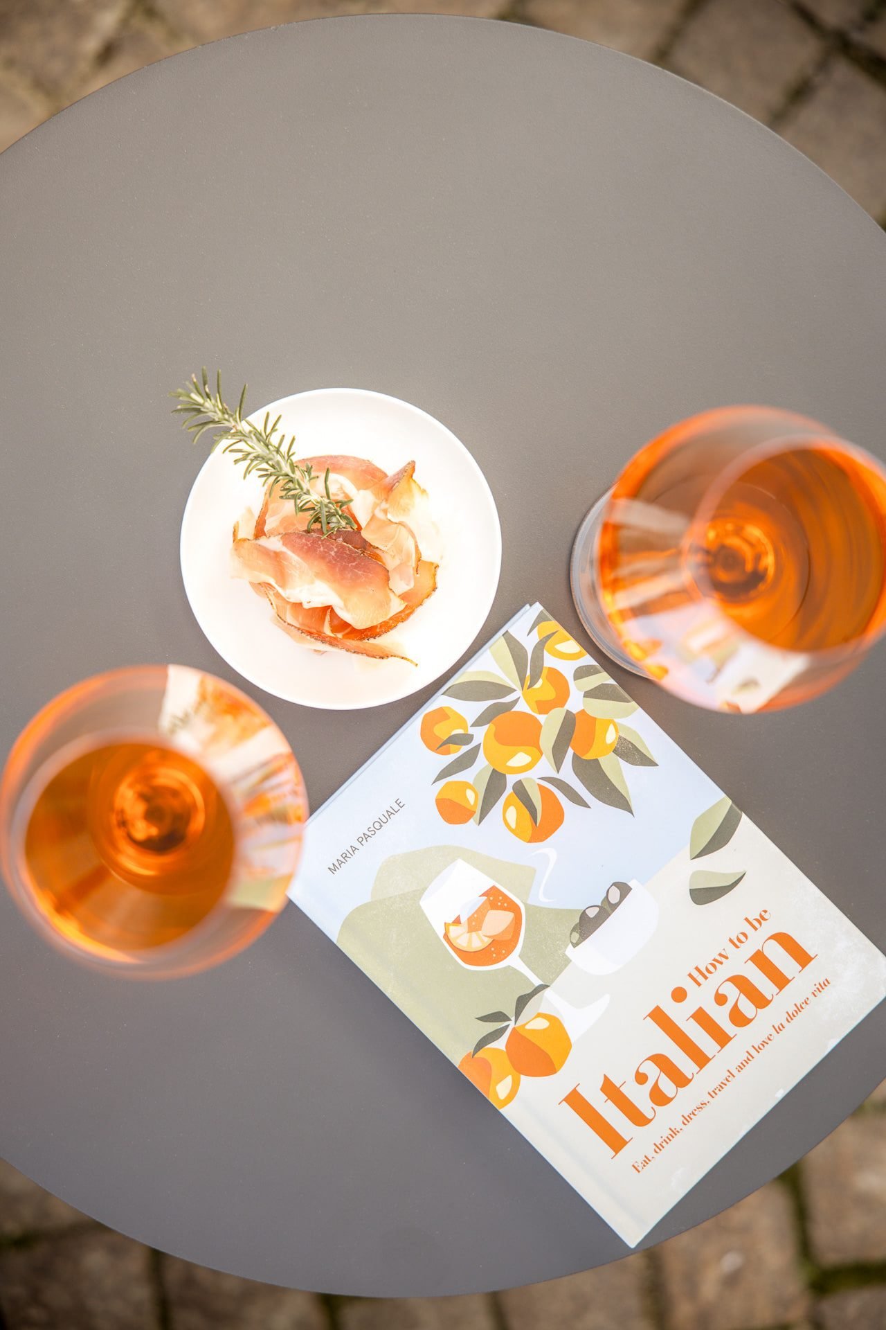 Aperitif und Antipasti, von oben